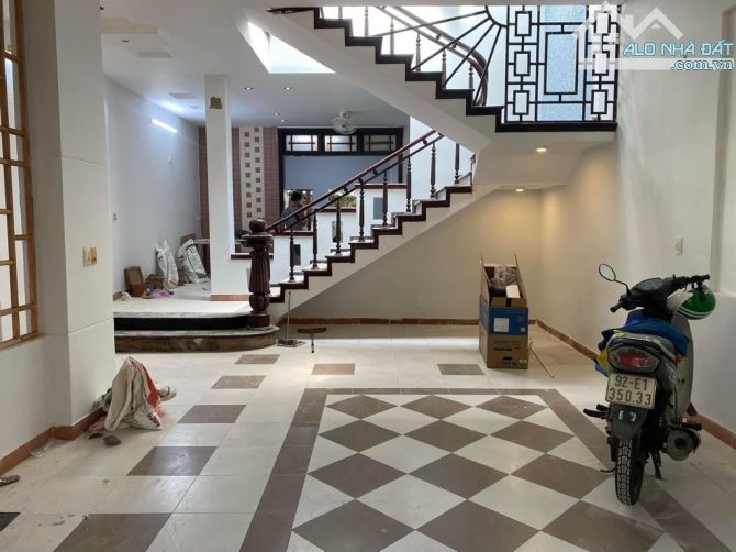 Giảm sâu 1 tỷ - Bán nhanh biệt thự 2 tầng Thủ Khoa Huân 170m2 nở hậu vuông vức chỉ 13,X tỷ - 1