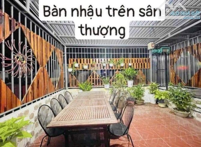 Bán home stay 4 tầng mặt tiền Diên Hồng. Gần quảng trường, biển. 114m2 ngang 5,6m gia 13tỷ - 1