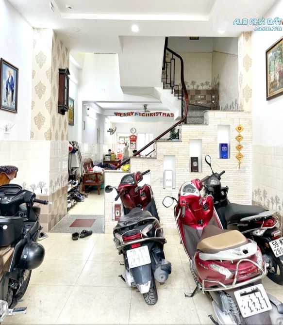 Giảm 1 Tỷ Nhà 4 Tầng HXH 92M2 Phạm Văn Chiêu F9 Gò Vấp Hơn 7,4 Tỷ - 1