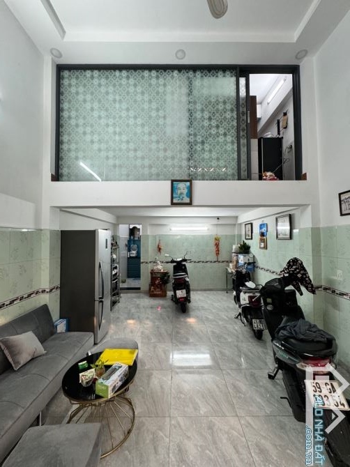 5.9 TỶ - PHAN VĂN TRỊ - 33MV – NGANG HƠN 4M - HẺM NHỰA 6M – XE HƠI NGỦ TRONG NHÀ – 4 PHÒNG - 1