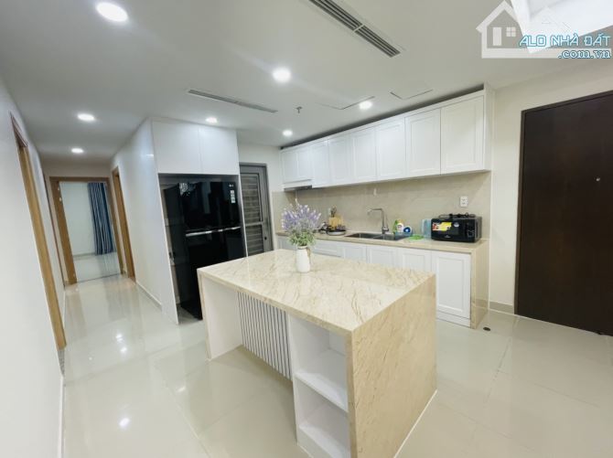 Cho thuê căn hộ M8 khu Midtown PMH, 3PN, 2WC, nhà mới 100% - 2