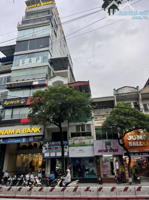 Mặt phố Lê Thanh Nghị. Vị trí kim cương đẹp nhất Bách Khoa. DT 160m2 MT 6.5m. Sổ vuông - 2