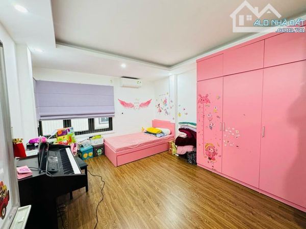 B.AN NHÀ TÂN MAI - OTO CHẠY QUA NHÀ - MẶT TIỀN RỘNG 4.1m - NHÀ 2 THOÁNG - 2