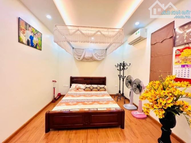 PHÂN LÔ 89 THỊNH LIỆT, HOÀNG MAI, 68M,4T,MT5M, Ô TÔ, VỈA HÈ, BẢO VỆ 24/24, 16 TỶ. - 3