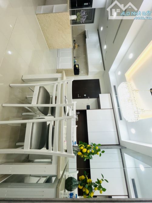 Cho thuê căn hộ M8 khu Midtown PMH, 3PN, 2WC, nhà mới 100% - 5