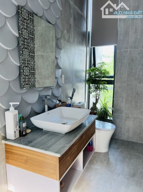 Village Dòng Tiền Đi Bộ Ra Biển-Trần Duy Chiến Quận Sơn Trà- 310m2- Ngang 18m- Giá : 34 Tỷ - 5