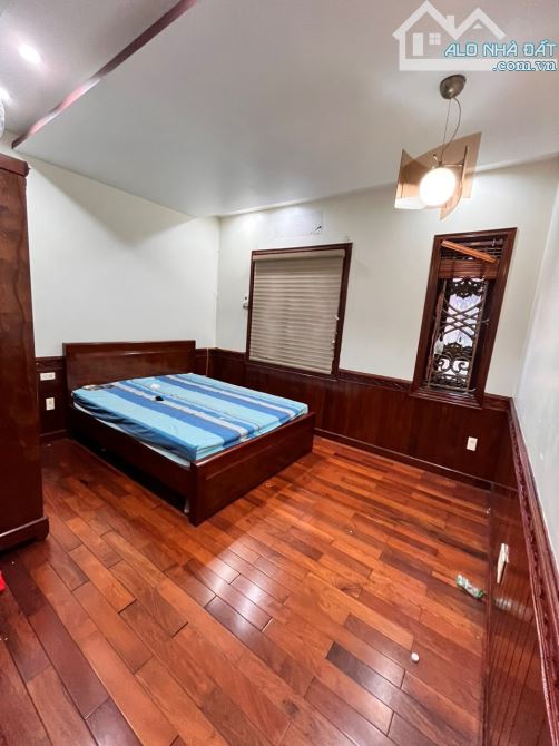 Bán nhà 6 tầng ngõ ô tô đường Cát Dài, dt 92m2, mt 4,5m có cầu thang máy - 5