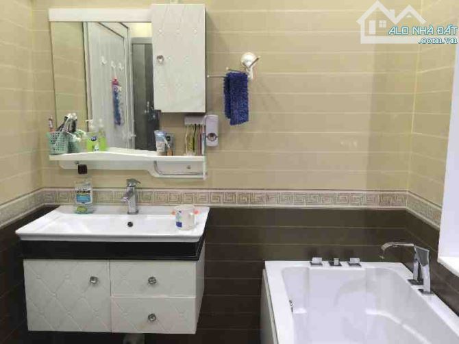 Nhà đẹp hẻm rộng 8m Kinh Dương Vương, 4 x 17.5, 4 tầng BTCT 5 PN tặng nội thất cao cấp - 8