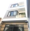 Cho thuê nhà đường Nguyễn Tri Phương gần chợ - Hiện trạng 1tr2l, có vỉa hè