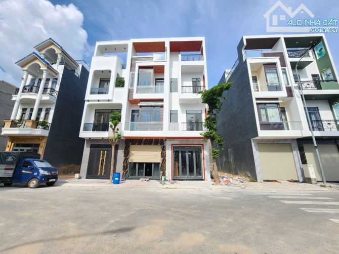 3,55Tỷ TL🔥 Bán nhà 1 trệt 2 lầu + Tum KDC Lộc Phát Residence, P.Thuận Giao, Thuận An