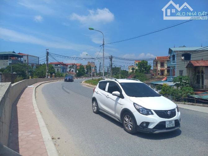 Đất Ven Đê-Đông Trù-Đông Hội-Đông Anh-DT 122M²-MT 5M-View Cầu Đông Trù