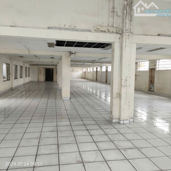 Cần bán xưởng MT Quốc Lộ 1A Bình Tân 2100 m2 sử dụng 2700 m2 thích hợp làm cty giá 84 tỷ