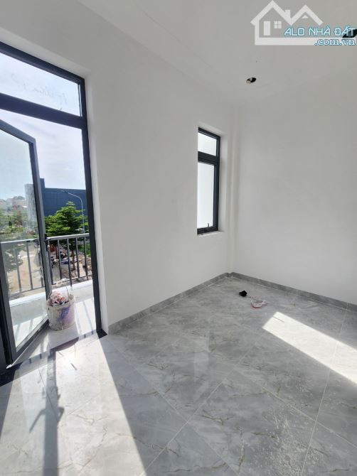 3,55Tỷ TL🔥 Bán nhà 1 trệt 2 lầu + Tum KDC Lộc Phát Residence, P.Thuận Giao, Thuận An - 10