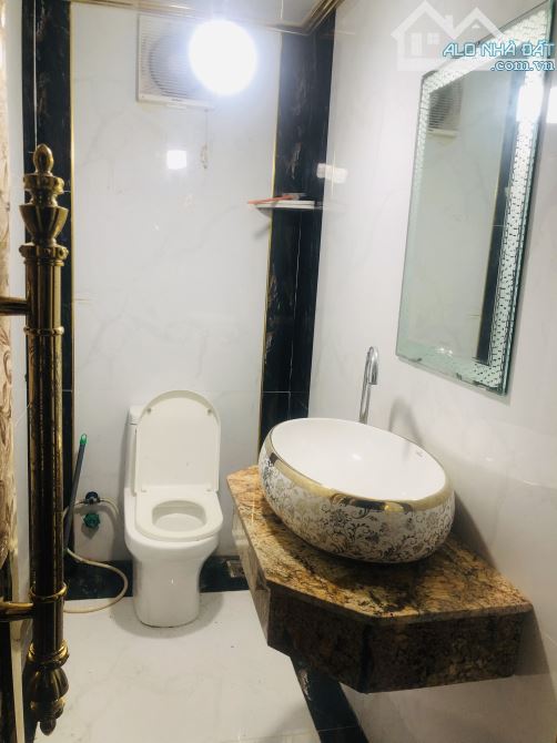 ⭐⭐⭐ TÒA 6 TẦNG NGUYỄN THẦN HIẾN 10 PHÒNG CÓ THANG MÁY GIÁ 10 TỶ - 1