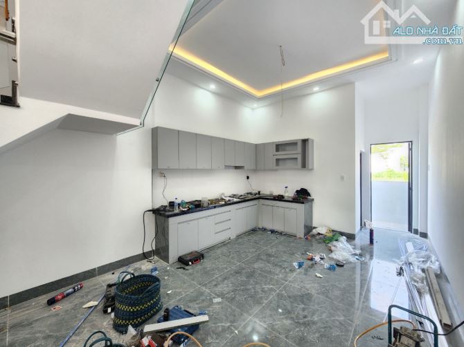 3,75Tỷ TL🔥Bán nhà 1 trệt 2 lầu + Tum KDC Lộc Phát Residence, P.Thuận Giao, Thuận An - 2