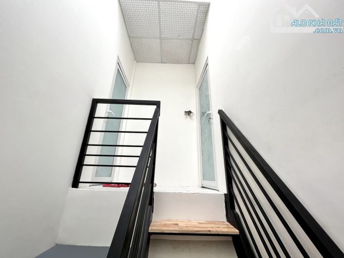 🏡🏡🏡 BÁN GẤP HIỆP NHẤT. NHÀ KHU VIP PHƯỜNG 4 TÂN BÌNH. 4TỎI NHỈNH. - 2