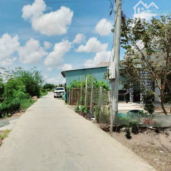 150m2 đất thổ 6x 25m, view kênh cực đẹp, 480tr - 2