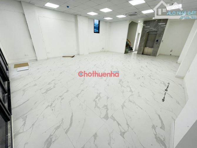 CHO THUÊ Tòa Nhà MỚI ĐẸP 1000 m2 -  MT Tô Hiến Thành, Quận 10 - P7.8mx22m-P1H 6L suốt, TM. - 3