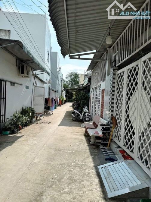 Cứu chủ Gấp Bán nhà 680tr. DT:110m2. SHR Đường Huỳnh Thị Mài Hóc Môn ! - 3
