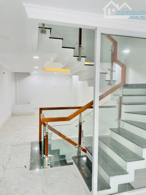 Bán Nhà Lê Trọng Tấn, Giáp Tân Phú, 5 Tầng Mới, 70m2, Hẻm ô tô 8m, Khu Dân Trí Cao , An Ni - 4