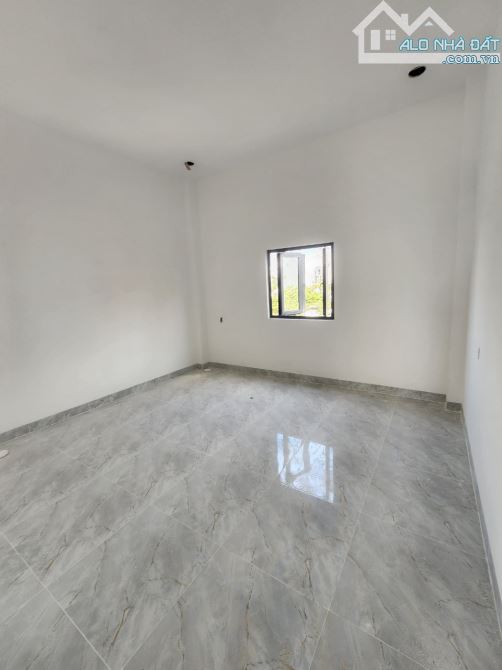 3,55Tỷ TL🔥 Bán nhà 1 trệt 2 lầu + Tum KDC Lộc Phát Residence, P.Thuận Giao, Thuận An - 8