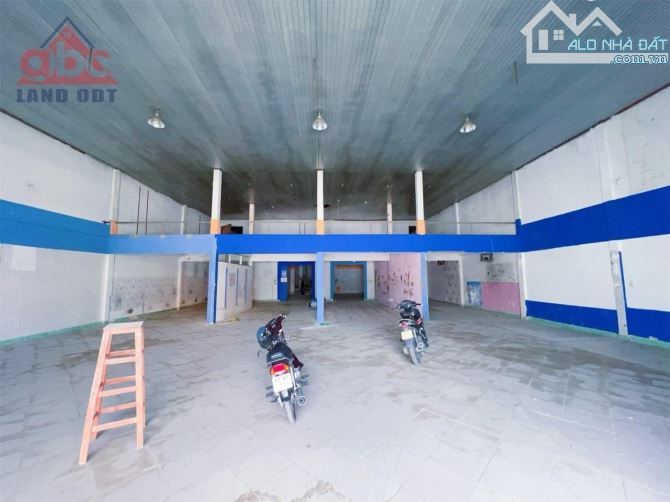 NT001 700m2 mặt bằng , mặt tiền QL 1 cho thuê phù hợp KD TM