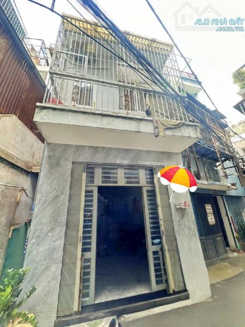 🏘 LẠC LONG QUÂN, P10, Tân Bình ➖ DT 32M²_ 3.7x8.7_ 2 lầu 💰 Giá 3.7 tỷ TL  👉