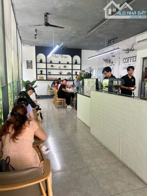 Sang Quán Cafe đẹp sân vườn xinh xắn trẻ trung mát mẻ giữa trung tâm thành phố Biên Hoà - 11