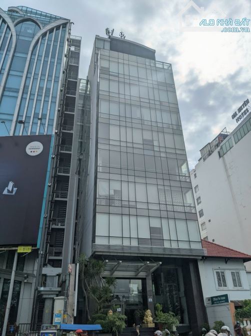 Bán Tòa Nhà Văn Phòng 111 Đường Lý Chính Thắng Quận 3.KC:H+12L.Giá 350 tỷ - 1