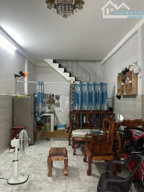 🏘 LẠC LONG QUÂN, P10, Tân Bình ➖ DT 32M²_ 3.7x8.7_ 2 lầu 💰 Giá 3.7 tỷ TL  👉 - 2