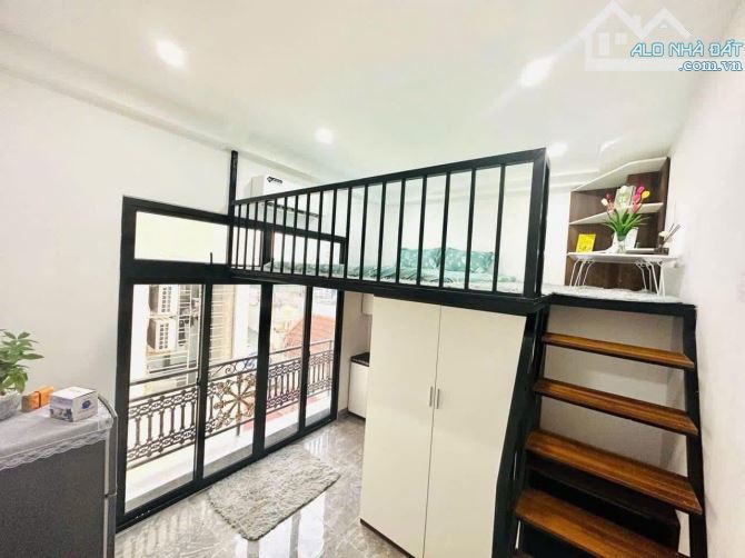 Tòa nhà 6 tầng CCMN mới Xuân Thuỷ, ngõ nông, oto đỗ cửa, 80m2 thu 120 tr/tháng. Giá 21 tỷ - 4