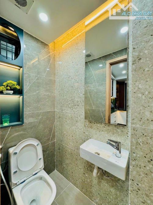 Mở vốn  kinh doanh cần vốn bán nhà Lò Siêu-Quận 11 giá 3tỷ2/40m2, sổ riêng chủ - 6