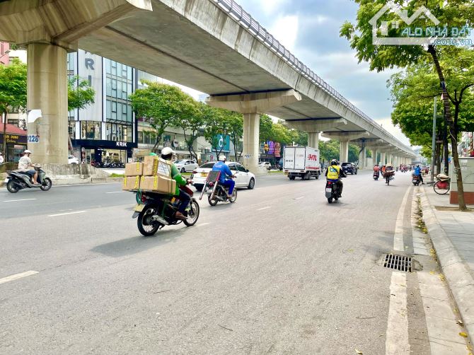 Bán nhà đẹp tại Bắc Từ Liêm, ngõ nông, ô tô đỗ cổng, nở hậu chỉ 3 tỷ 4, tiềm năng tăng giá