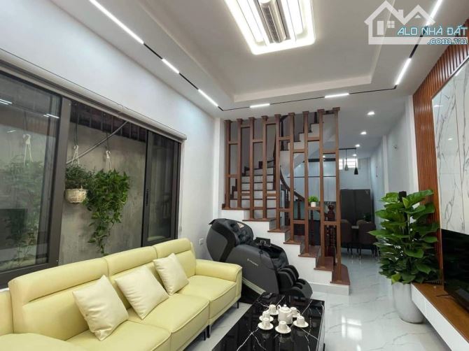 🏠 MỸ ĐÌNH - 20m NGÕ Ô TÔ - FULL NỘI THẤT - VÀI BƯỚC RA PHỐ - NHỈNH 6 TỶ