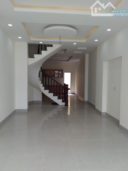 Banh nhà mặt tiền Lê Hữu Kiều phường Bình Trưng Tây Tp Thủ Đức giá 13,5 tỷ - 1