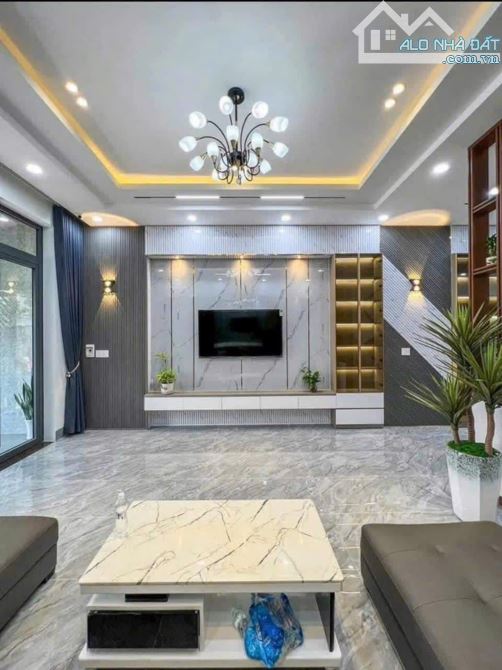 Chủ ngộp cần ra gấp nhà Phan Văn Trị, P5, Gò Vấp, 50m2, 2 tỷ 600 triệu, sổ hồng riêng - 1