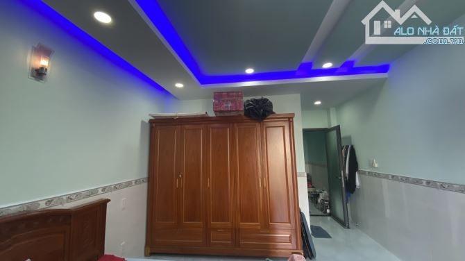 76m2 ngang 4,3m nở hậu, 4 Tầng, SHR, 5pn, đường Chiến Lược - 2