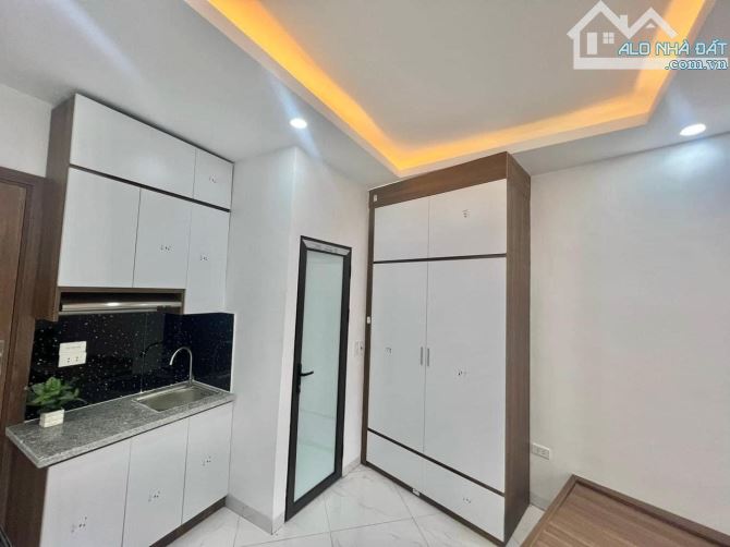 Bán nhà Khương Đình, Thanh Xuân, Dt 102m2, 8 tầng, mt 7.5m, có 35 phòng cho thuê dòng tiền - 2