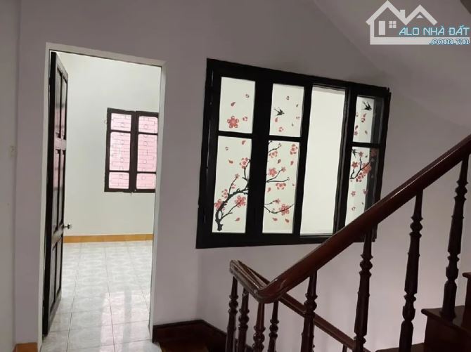 GIÁ TỐT!Bán nhà phân lô-ngõ thông-ô tô-50m2*3T-mt 5m-phố Hoàng Văn Thái - 2