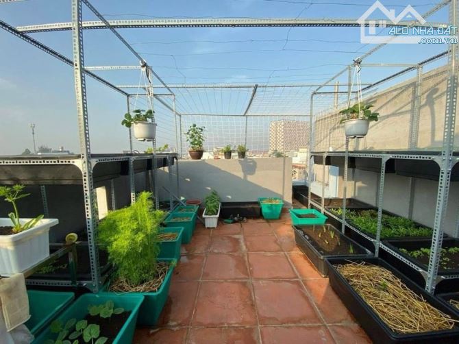 CĂN GÓC 4 TẦNG - CÓ GARAGE ÔTÔ - LINH ĐÔNG- THỦ ĐỨC - nhỉnh 5 tỷ - 2