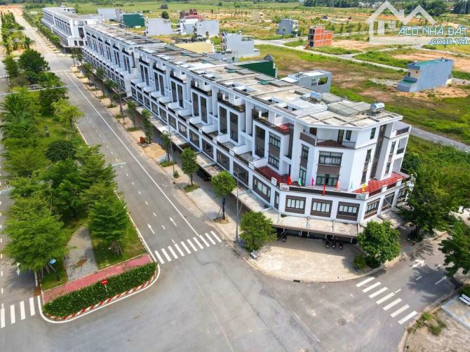 Bán nhà Shophouse 5 tầng mặt tiền trục đường 50m, Khu đô thị Phú Mỹ Tp Quảng Ngãi - 3