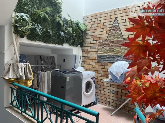 NGAY SÂN BAY, CHDV HỒNG HÀ, TÂN BÌNH, 95M2 DÒNG TIỀN 60TR MỖI THÁNG. GIẢM 350TR CHỈ CÒN 26 - 4