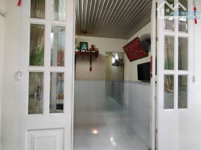 NHÀ NHỎ ĐỦ CÔNG NĂNG -  P.TÂN QUÝ - TÂN PHÚ - 24M2 - 2 TẦNG - 2 PN - SHR - 2.x TỶ.