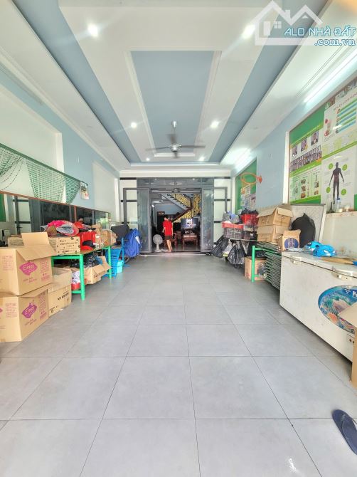 7,5Tỷ TL🔥Bán nhà 1 trệt 2 lầu MT đường Nguyễn Du (5x25), p.Bình Hòa, Tp.Thuận An - 1