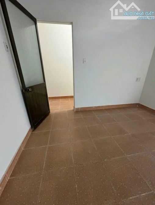 Kẹt Tiền Bán Gấp Nhà Võ Thị Hồi-Hóc Môn.Gía 760Triệu.72m2-SHR.Bao Phí - 2