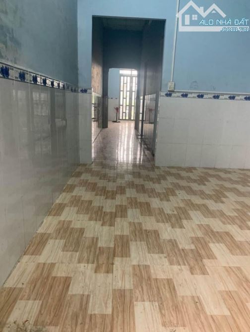 Ngộp Gấp căn nhà 95m2. Giá 720tr, SHR Đ Lê Minh Nhựt Huyện Củ Chi - 3