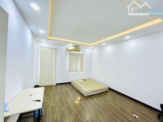 🏡 Nhà Đẹp Hẻm 6M Xe Hơi - 2 Tầng BTCT Xung Quanh Chợ, Bách Hoá - Sát Bến Xe Miền Tây💥 - 3