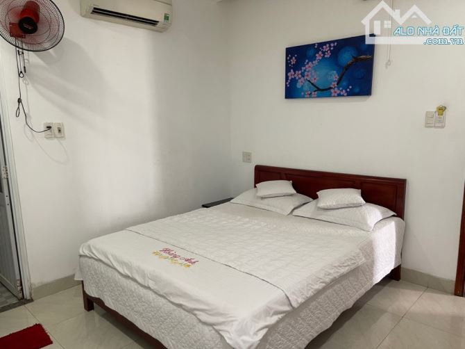 SIÊU PHẨM! HOTEL 6 TẦNG MT ĐƯỜNG HOÀNG THỊ LOAN - HÒA MINH - LIÊN CHIỂU - 11.X TỶ. - 4