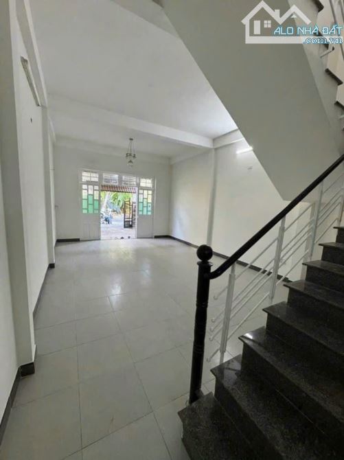 Kẹt Tiền Bán Gấp Nhà Võ Thị Hồi-Hóc Môn.Gía 760Triệu.72m2-SHR.Bao Phí - 4