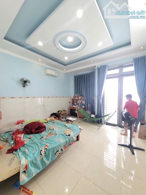 7,5Tỷ TL🔥Bán nhà 1 trệt 2 lầu MT đường Nguyễn Du (5x25), p.Bình Hòa, Tp.Thuận An - 4